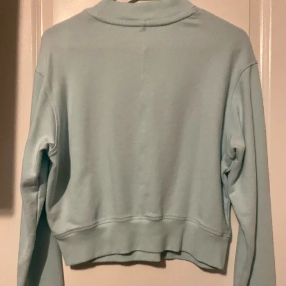 Sweater - Picture 2 of 3